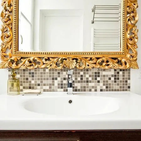 Romantic Close To Le Marais Apartment *